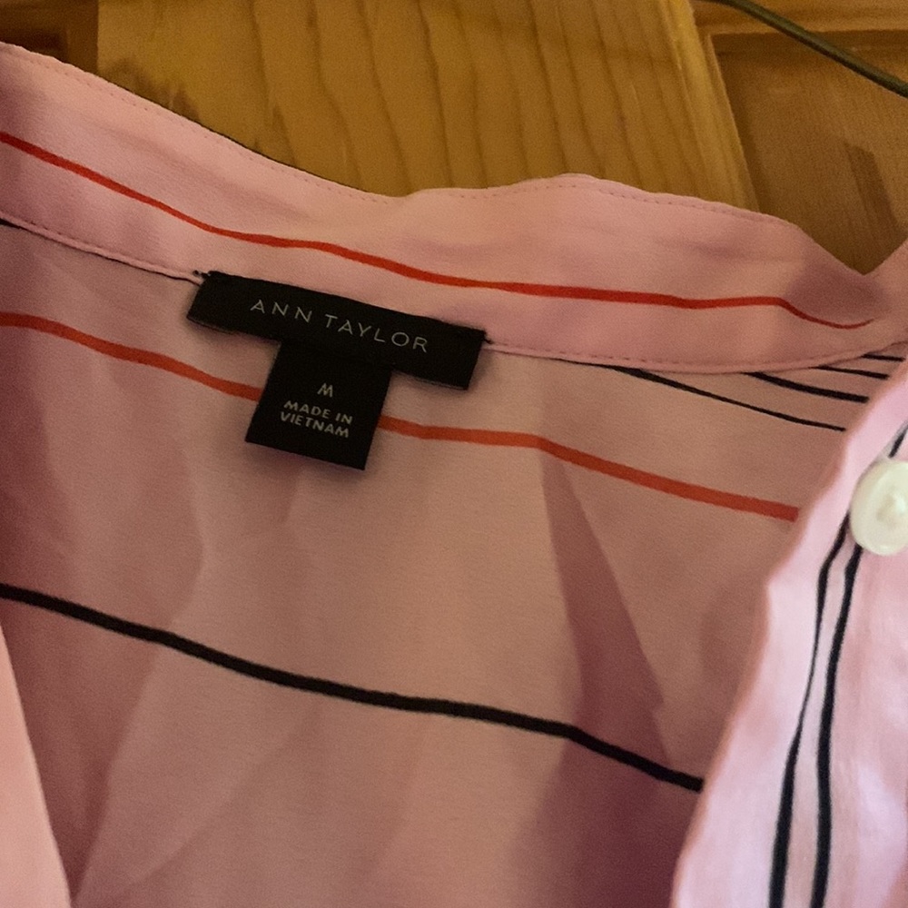 Ann Taylor Striped Blouse - Size M - Picture 2 of 4